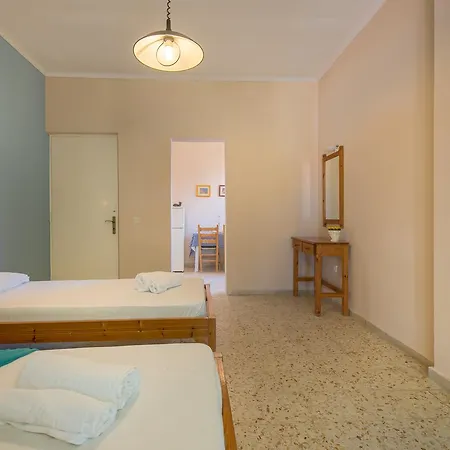 Helen & Theo 拉加纳斯